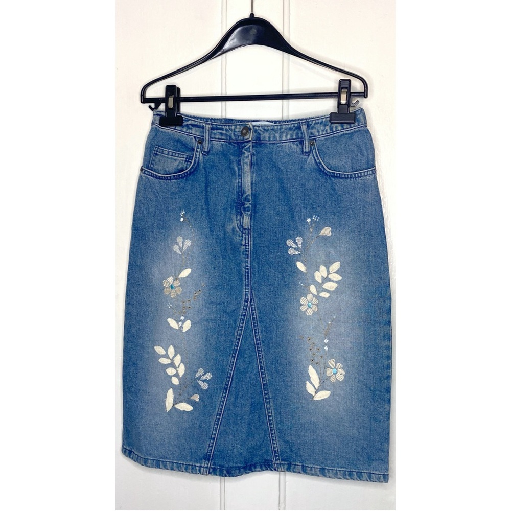 VINTAGE Y2K Valerie Stevens : size 4 : floral embroidered midi denim jean skirt